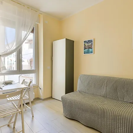 Apartamento Guesthost - La Casa Del Faro - *
